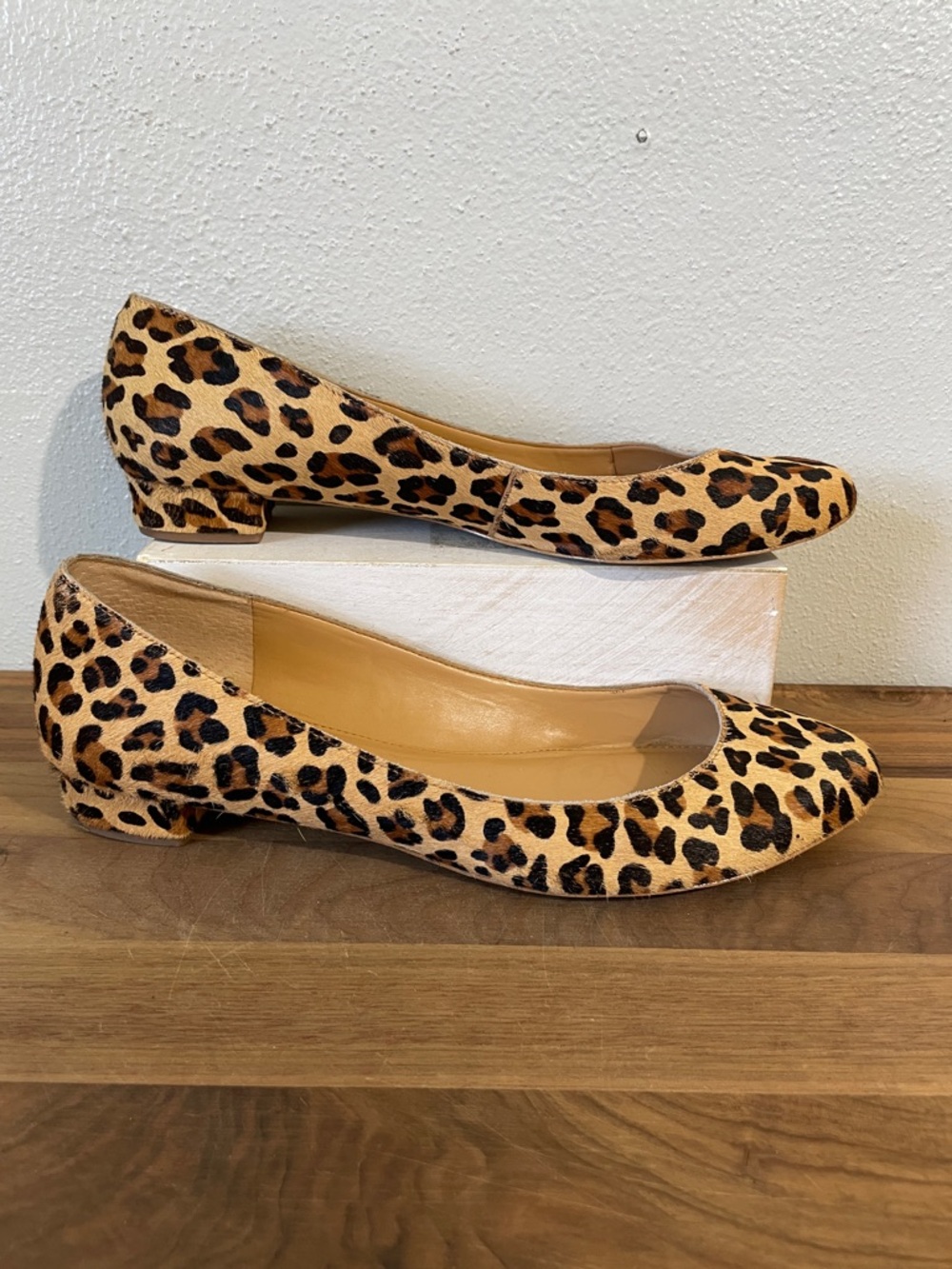 J Crew Leopard Calf Hair Ballet Flats Almond Toe Slip On Animal Print 10.5 Tan
